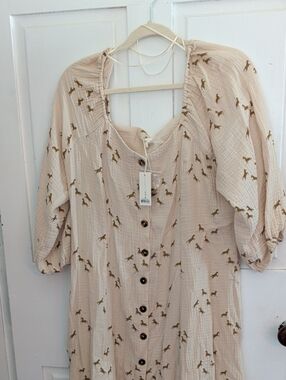 Rylee + Cru Beige Midi Dress with Brown Horse Print